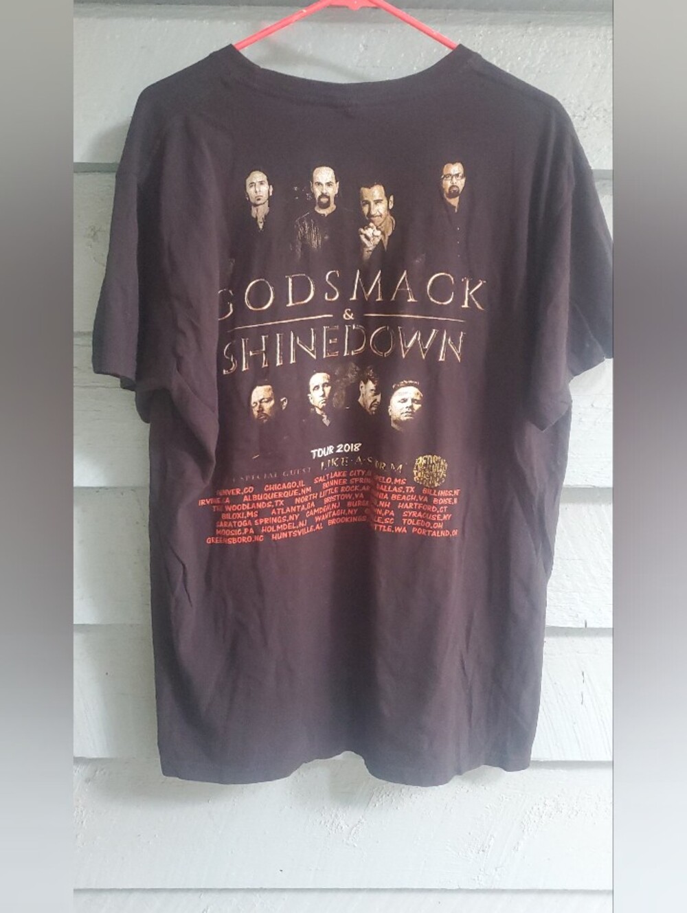 Godsmack & Shinedown Black Band T-Shirt - Picture 2 of 4